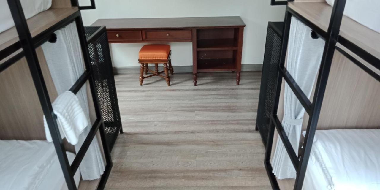Lana Beds & Space Chiang Mai Zewnętrze zdjęcie