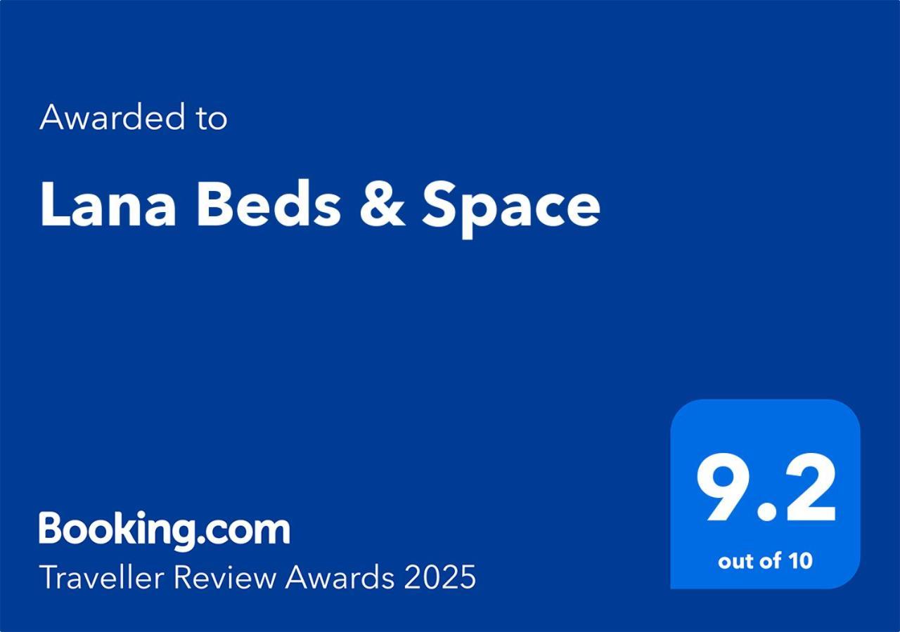 Lana Beds & Space Chiang Mai Zewnętrze zdjęcie