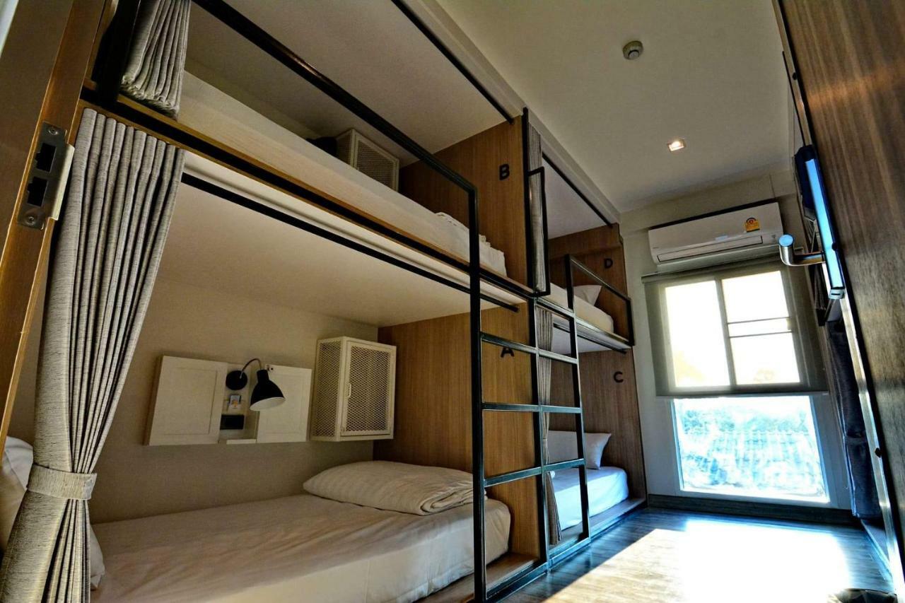 Lana Beds & Space Chiang Mai Zewnętrze zdjęcie