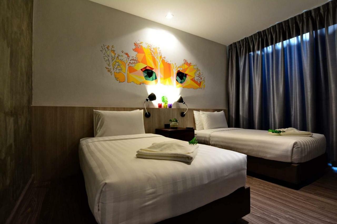 Lana Beds & Space Chiang Mai Zewnętrze zdjęcie
