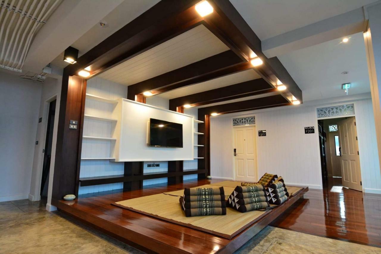 Lana Beds & Space Chiang Mai Zewnętrze zdjęcie