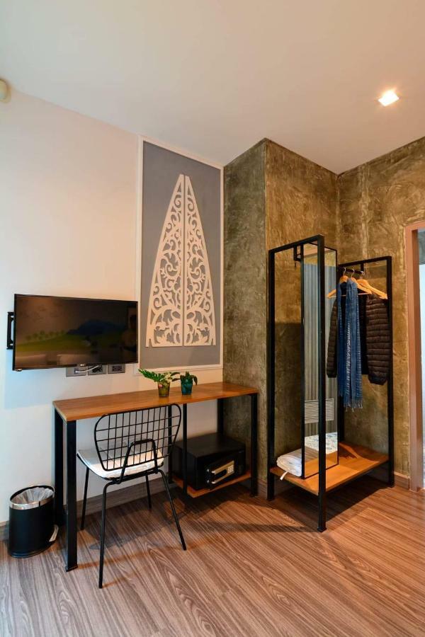 Lana Beds & Space Chiang Mai Zewnętrze zdjęcie