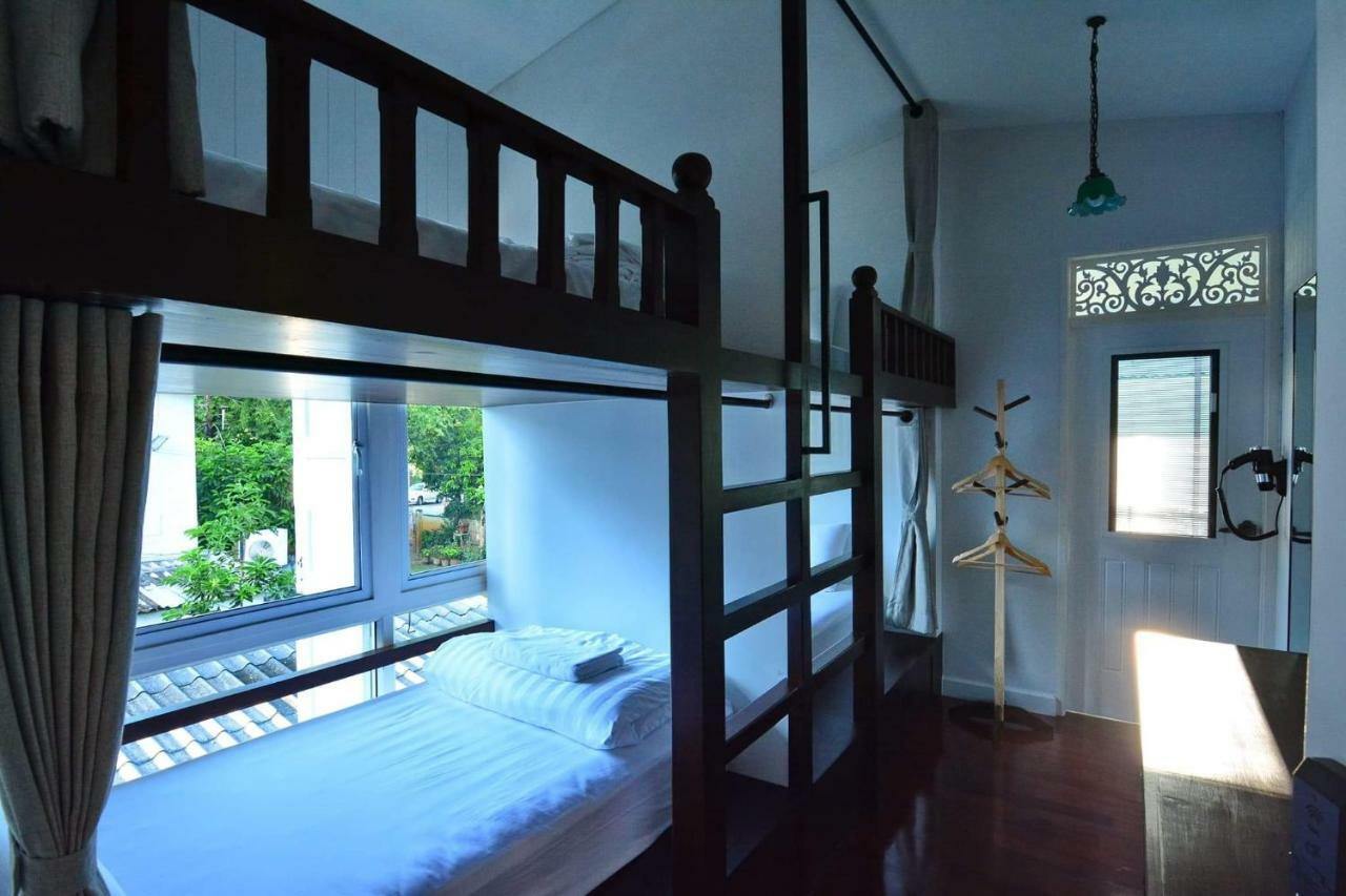 Lana Beds & Space Chiang Mai Zewnętrze zdjęcie